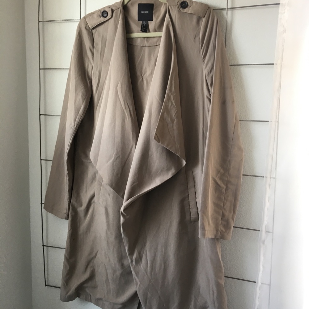 Thin trench coat